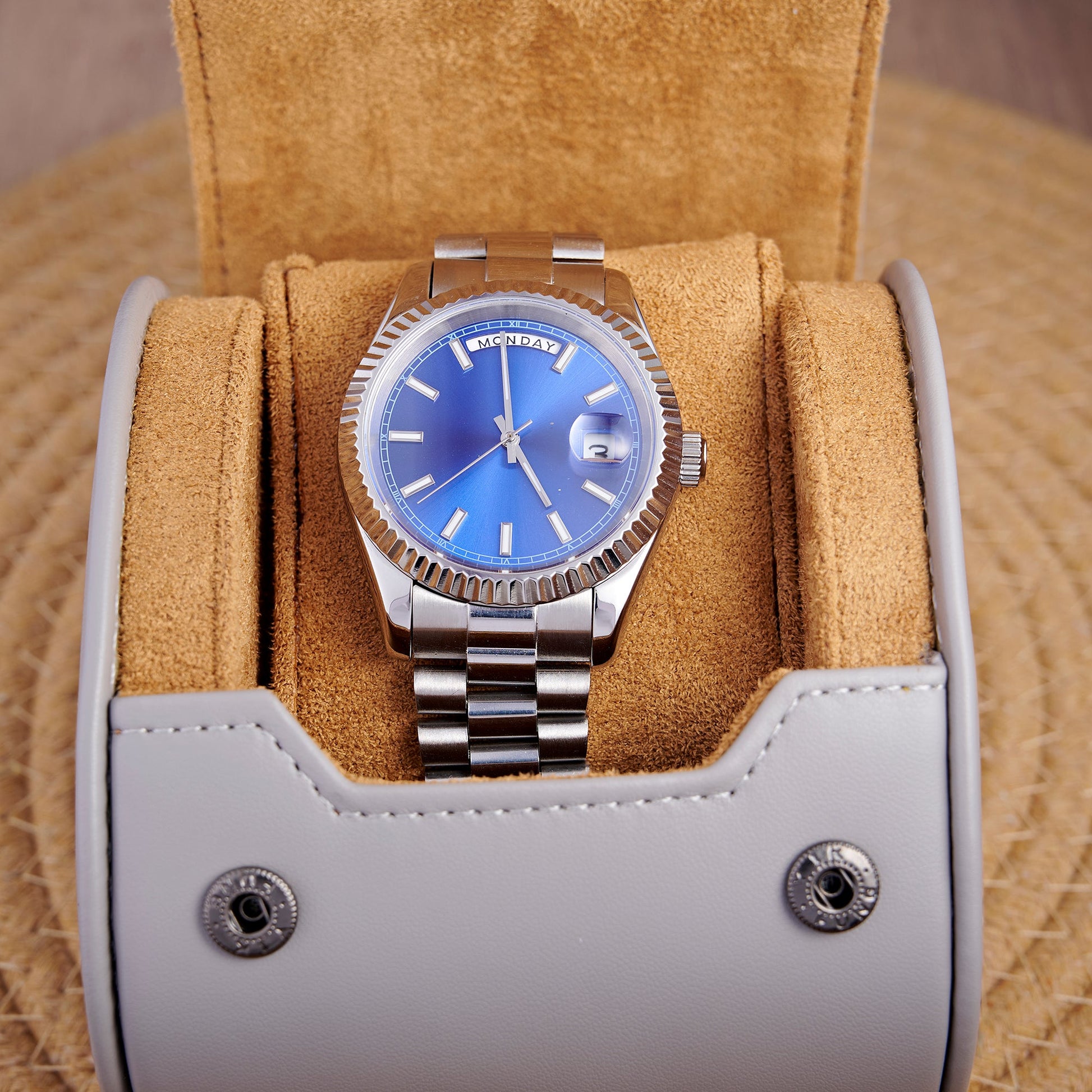 MOD DAYDATE BLUE - MONTRE A PAPY - Montre automatique seiko mod avec