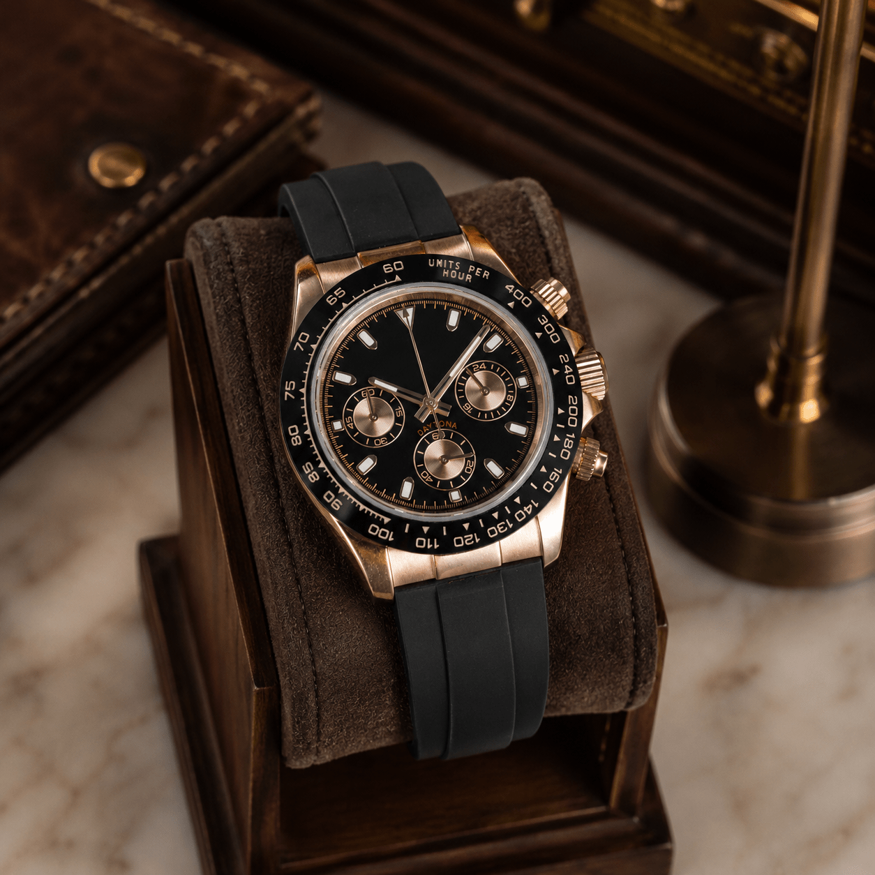 DAYTO MOD - PINK GOLD BLACK VK63 - MONTRE A PAPY - Montre automatique seiko mod Montre configuree