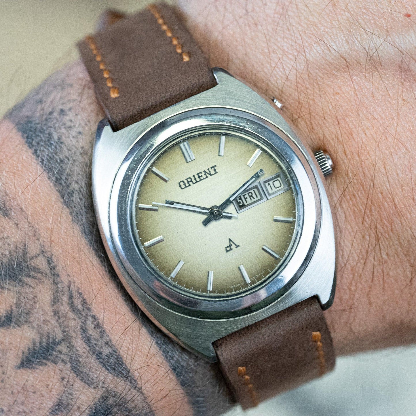 Vintage Orient F429-21650 watch