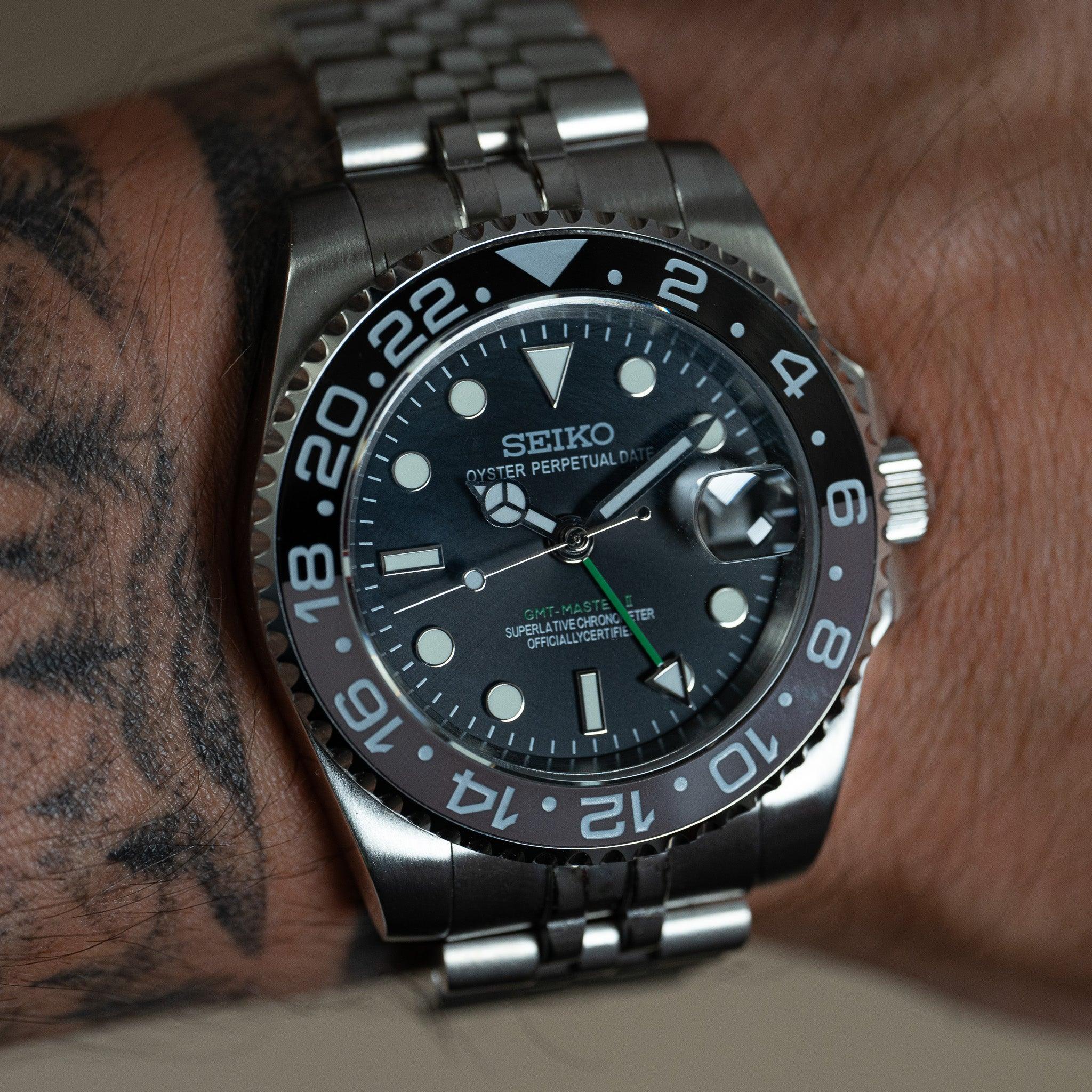 MOD GMT – BRUCE WAYNE 