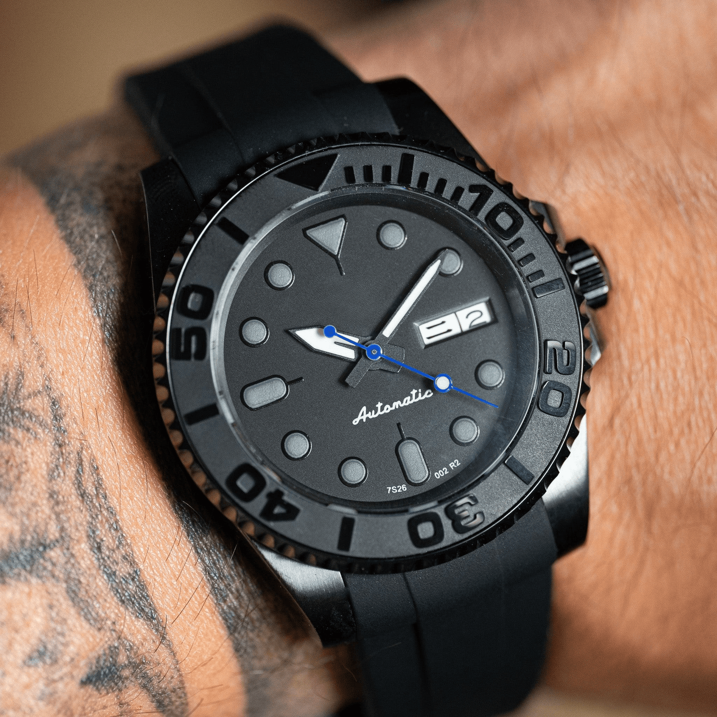MOD YACHTMASTER - BLACK BLUE - MONTRE A PAPY - Montre automatique seiko mod avec