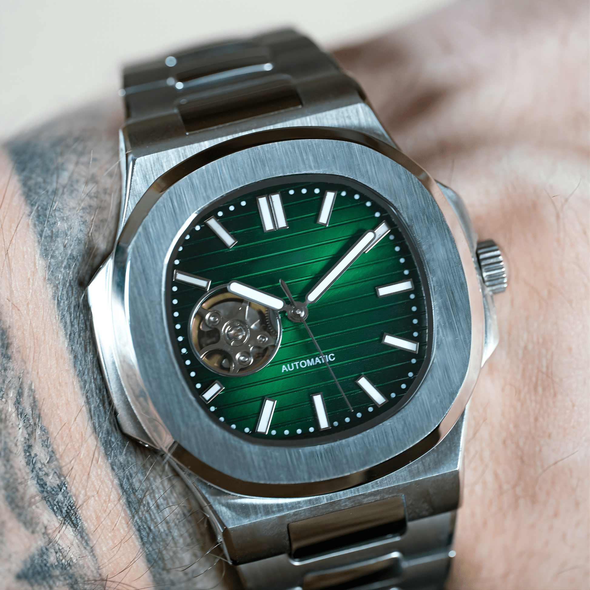 MOD NAUTILUS - DARK GREEN OPEN HEART - MONTRE A PAPY - Montre automatique seiko mod avec