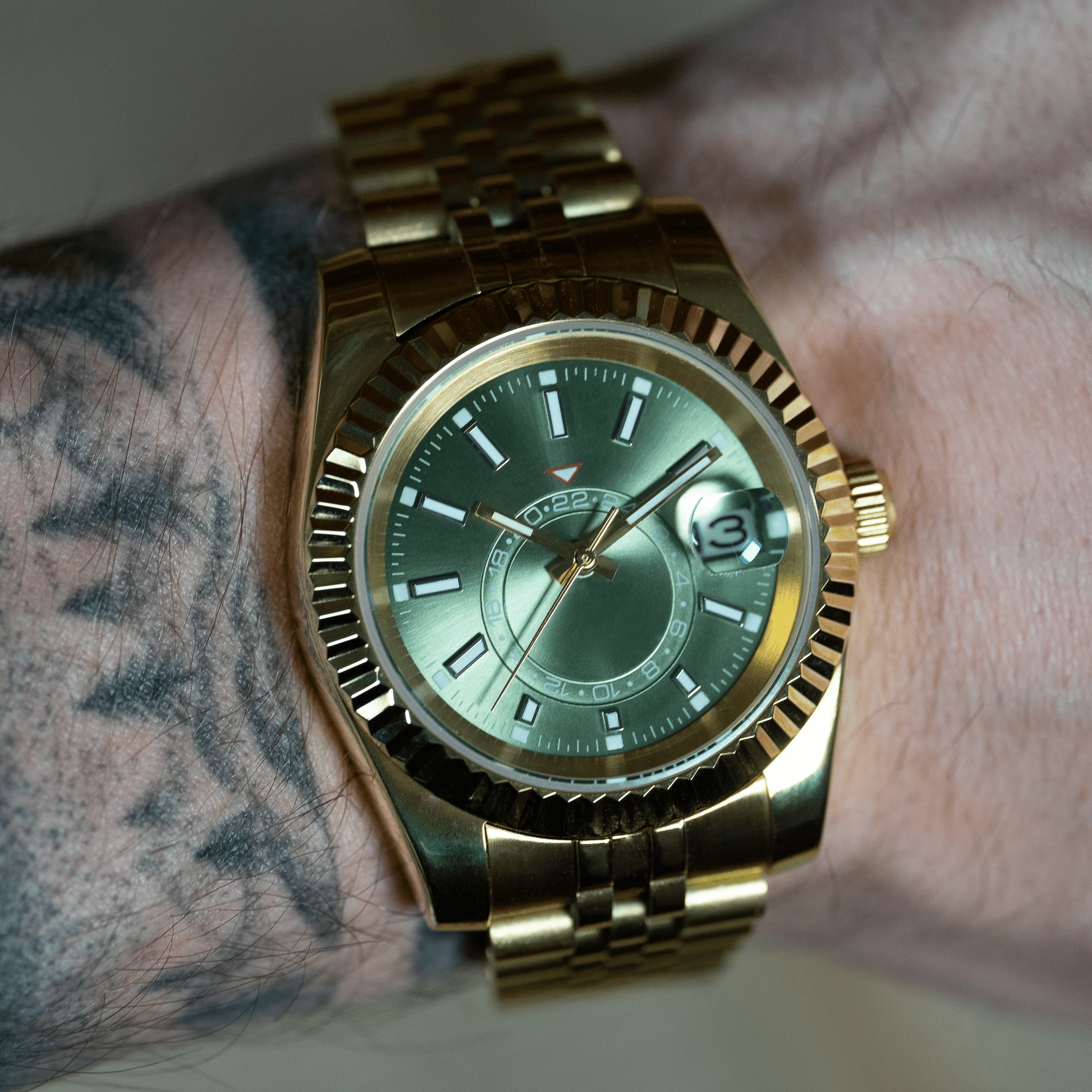 SKY - DWELLER VERT KAKI OR - MONTRE A PAPY - Montre automatique seiko mod avec