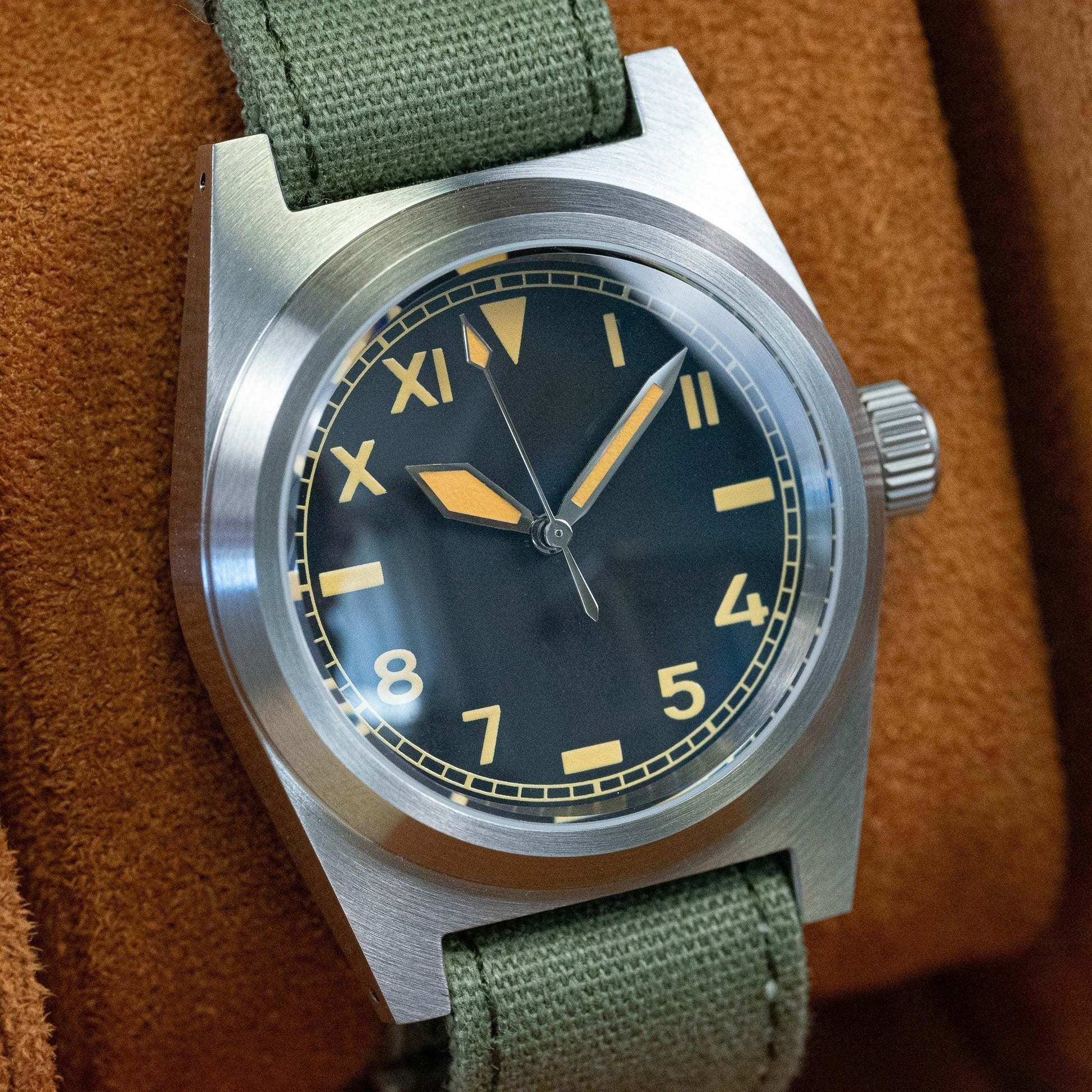 MOD PILOT - MILITARY - MONTRE A PAPY - Montre automatique seiko mod Kaki