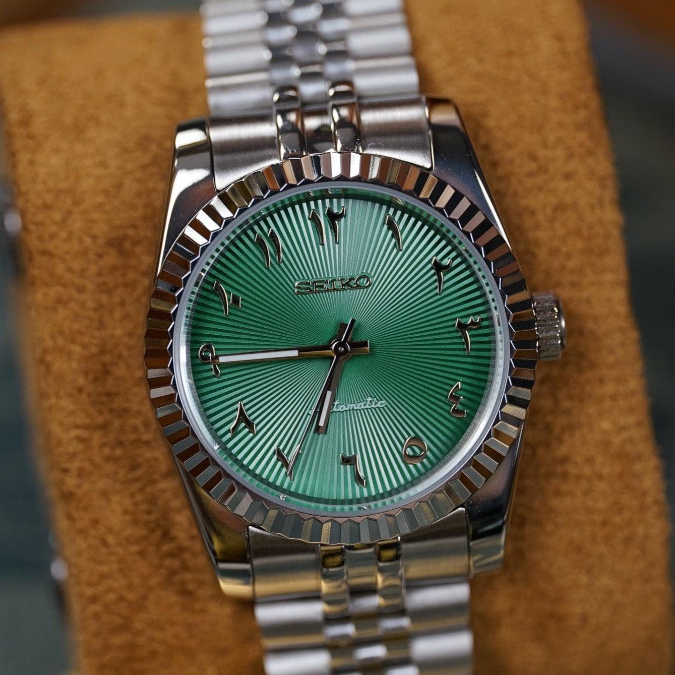 SEIKO MOD ARABIC GREEN NO DATE - MONTRE A PAPY