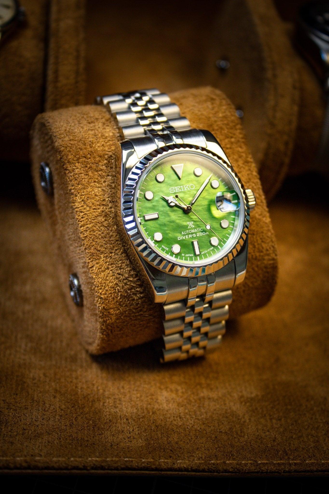 MOD DJ GREEN MOTHER OF PEARL.MONTRE A PAPYMOD DJ GREEN MOTHER